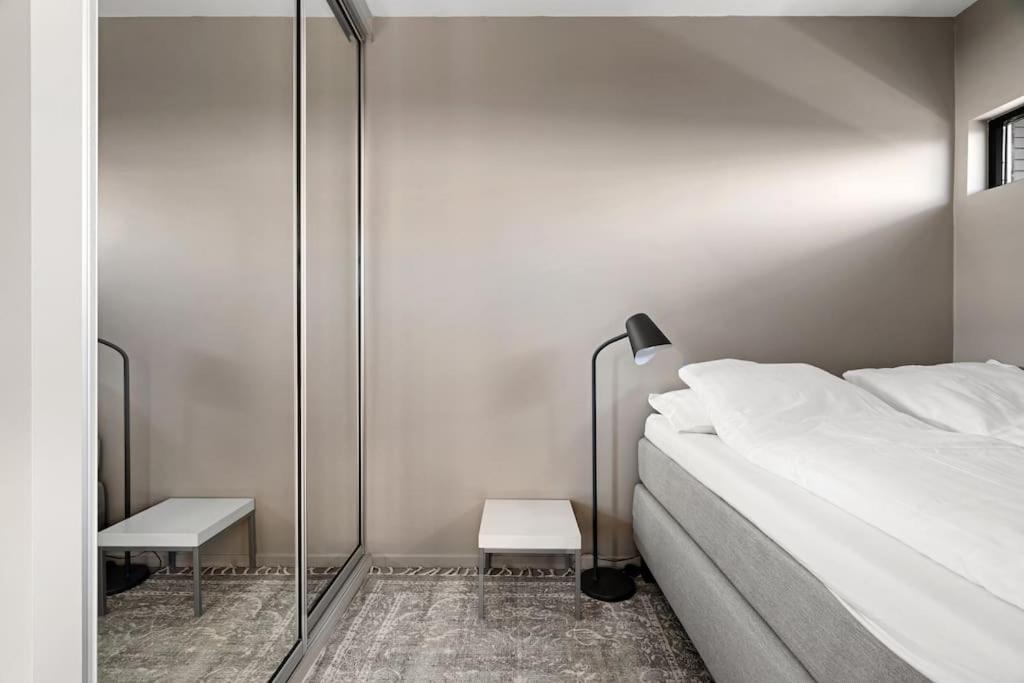 Seaview Studio W/Terrace&Parking Тромсё Экстерьер фото